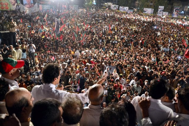 imran khan addresses save pakistan rally in faisalabad