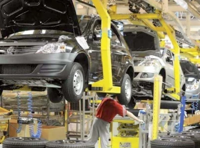 experts seek auto sector revamp