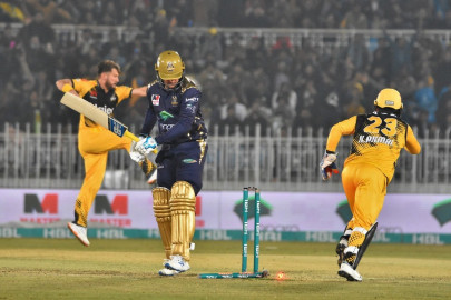 peshawar zalmi ease to 30 run victory over quetta gladiators peshawar zalmi ease to 30 run victory over quetta gladiators