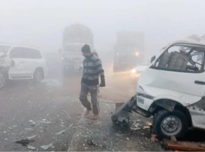 five wounded in pile up amidst dense fog five wounded in pile up amidst dense fog