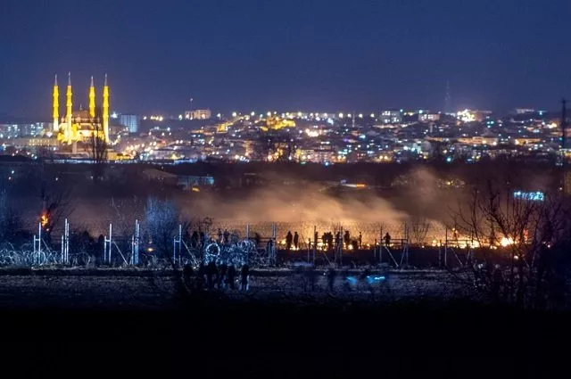 greeks riot police clashed with migrants along the greece turkey border in the village of kastanies photo afp greeks riot police clashed with migrants along the greece turkey border in the village of kastanies photo afp
