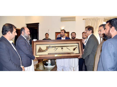 sindh cm hails balochistan counterpart s efforts to curb covid 19