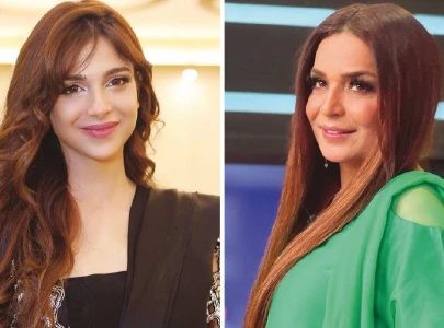sonya hussyn slams host mocking meera sonya hussyn slams host mocking meera