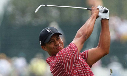 golf woods drops out of top 20