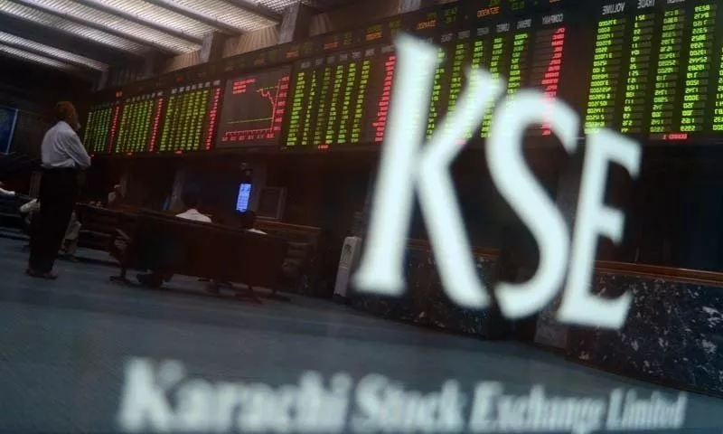 investors adopted 039 dump and run 039 strategy taking cue from slumping global markets photo afp investors adopted 039 dump and run 039 strategy taking cue from slumping global markets photo afp