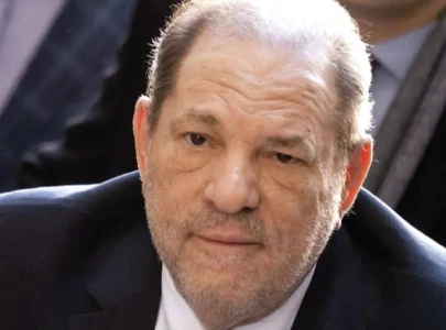 uk prosecutors toss weinstein case