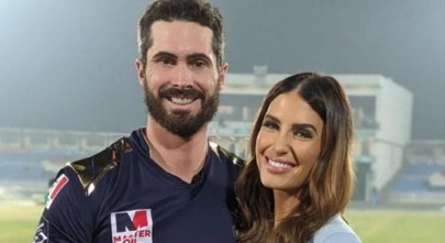 quetta gladiators rubbish rumours of ben cutting s departure