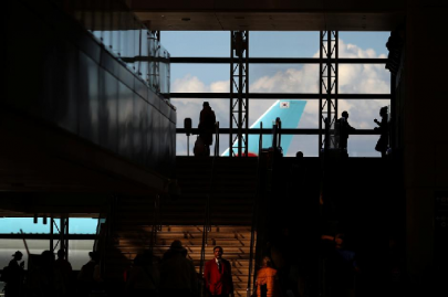 us urges citizens to reconsider foreign travel over virus us urges citizens to reconsider foreign travel over virus