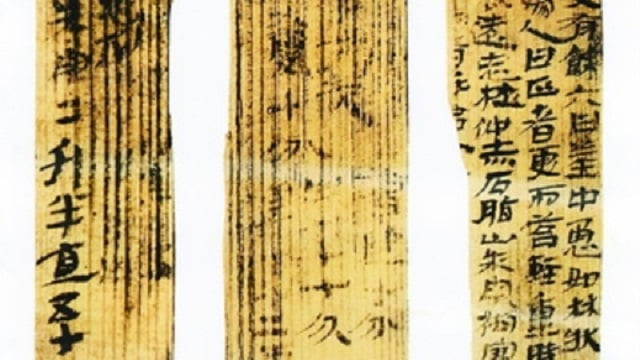 oracle bone inscriptions are an ancient chinese language named for inscriptions on tortoise shells and animal bones photo xinhua oracle bone inscriptions are an ancient chinese language named for inscriptions on tortoise shells and animal bones photo xinhua