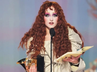 selling art to stay alive