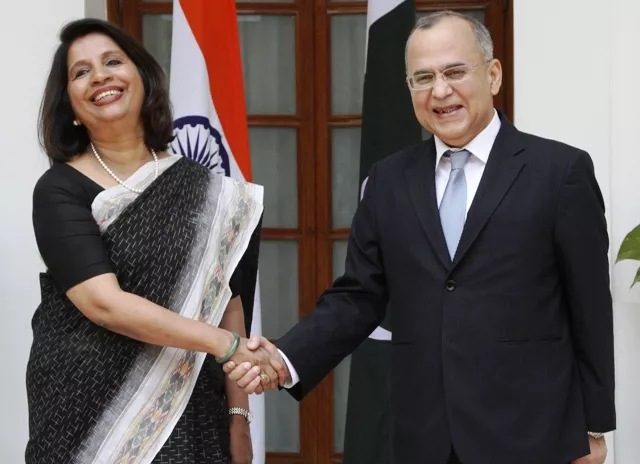 india pakistan foreign secretaries prepare for minister talks india pakistan foreign secretaries prepare for minister talks