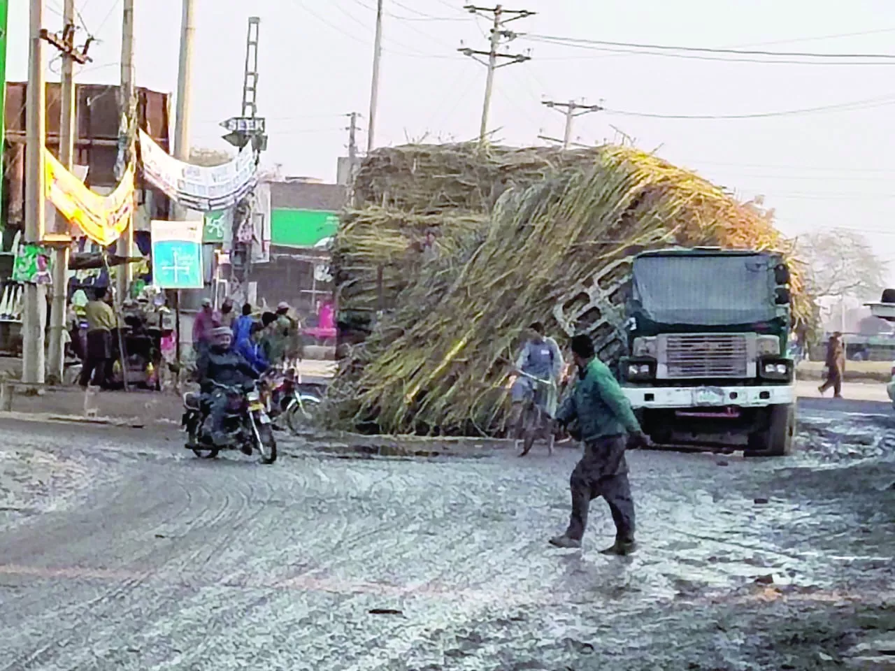 drainage system roads severely damaged due to lack of repair photo express drainage system roads severely damaged due to lack of repair photo express