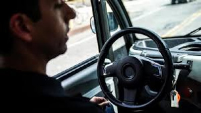 no driving licences for two weeks amid covid 19 fears in k p no driving licences for two weeks amid covid 19 fears in k p