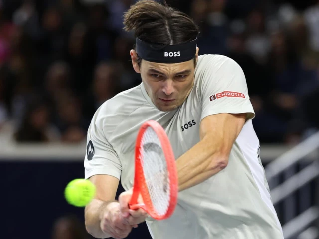 Top seed Fritz makes ATP Dallas semis with fantastic finish