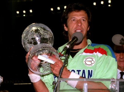 former cricket captains appeal pakistan govt over khan care
