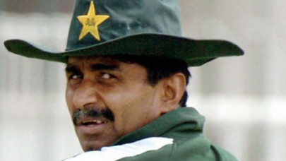 javed miandad slams ahmed shehzad over irresponsible statement javed miandad slams ahmed shehzad over irresponsible statement