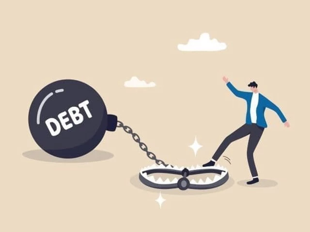 Sovereign debt trap and illusion of fiscal stabilisation