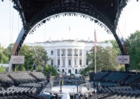 a massive lighting structure known as the claw was built over the fighting ring on the white house south lawn photo afp a massive lighting structure known as the claw was built over the fighting ring on the white house south lawn photo afp