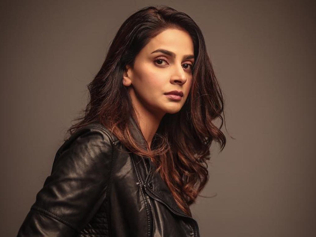 my audience is my award saba qamar my audience is my award saba qamar