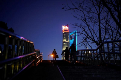 china s imported coronavirus cases jump as students expats flock home