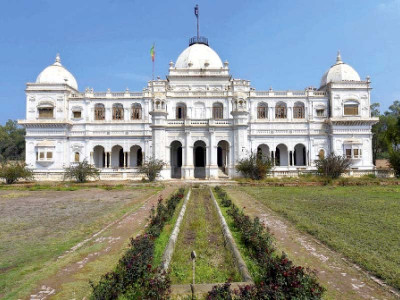 historic sadiq garh palace faces dilapidation