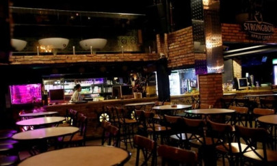 vietnam closes ho chi minh city restaurants to curb virus outbreak vietnam closes ho chi minh city restaurants to curb virus outbreak