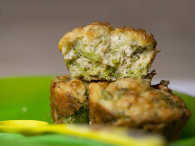 broccoli cheese cups looks like a cupcake tastes divine and the kids love it too