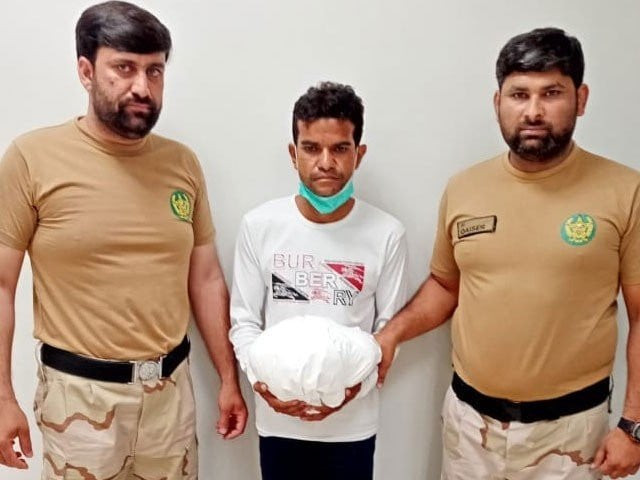 heroin smuggling bid foiled at islamabad airport heroin smuggling bid foiled at islamabad airport