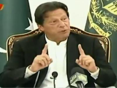 imposing curfew will be last option in fight against coronavirus says pm imran