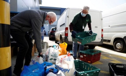more than 158 000 volunteer to help uk fight coronavirus itv more than 158 000 volunteer to help uk fight coronavirus itv
