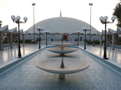 live five time and friday prayers banned in mosques until april 5 as sindh virus cases surge