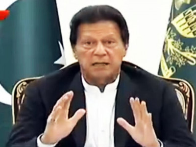 march 27 covid 19 restrictions won t affect transportation of food items says pm imran march 27 covid 19 restrictions won t affect transportation of food items says pm imran