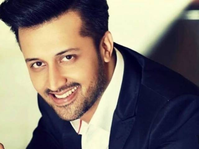 atif-aslam-honoured-with-own-dubai-star-1571662088-6355