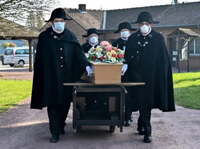 french brotherhood braves pandemic to bury the destitute french brotherhood braves pandemic to bury the destitute