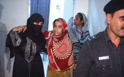 spare the rod woman brutally beaten in lock up by cops for 2 days spare the rod woman brutally beaten in lock up by cops for 2 days