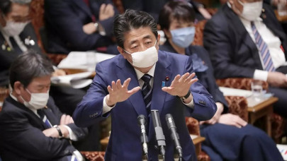 japan pm offers masks gets social media roasting japan pm offers masks gets social media roasting