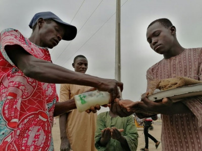 virus fear stalks nigeria displaced camps virus fear stalks nigeria displaced camps