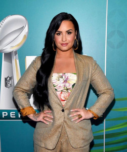 did demi lovato just confirm a new romance under lockdown did demi lovato just confirm a new romance under lockdown
