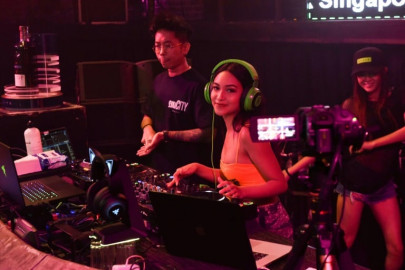 social dis dance clubbing goes online as virus shuts nightspots social dis dance clubbing goes online as virus shuts nightspots