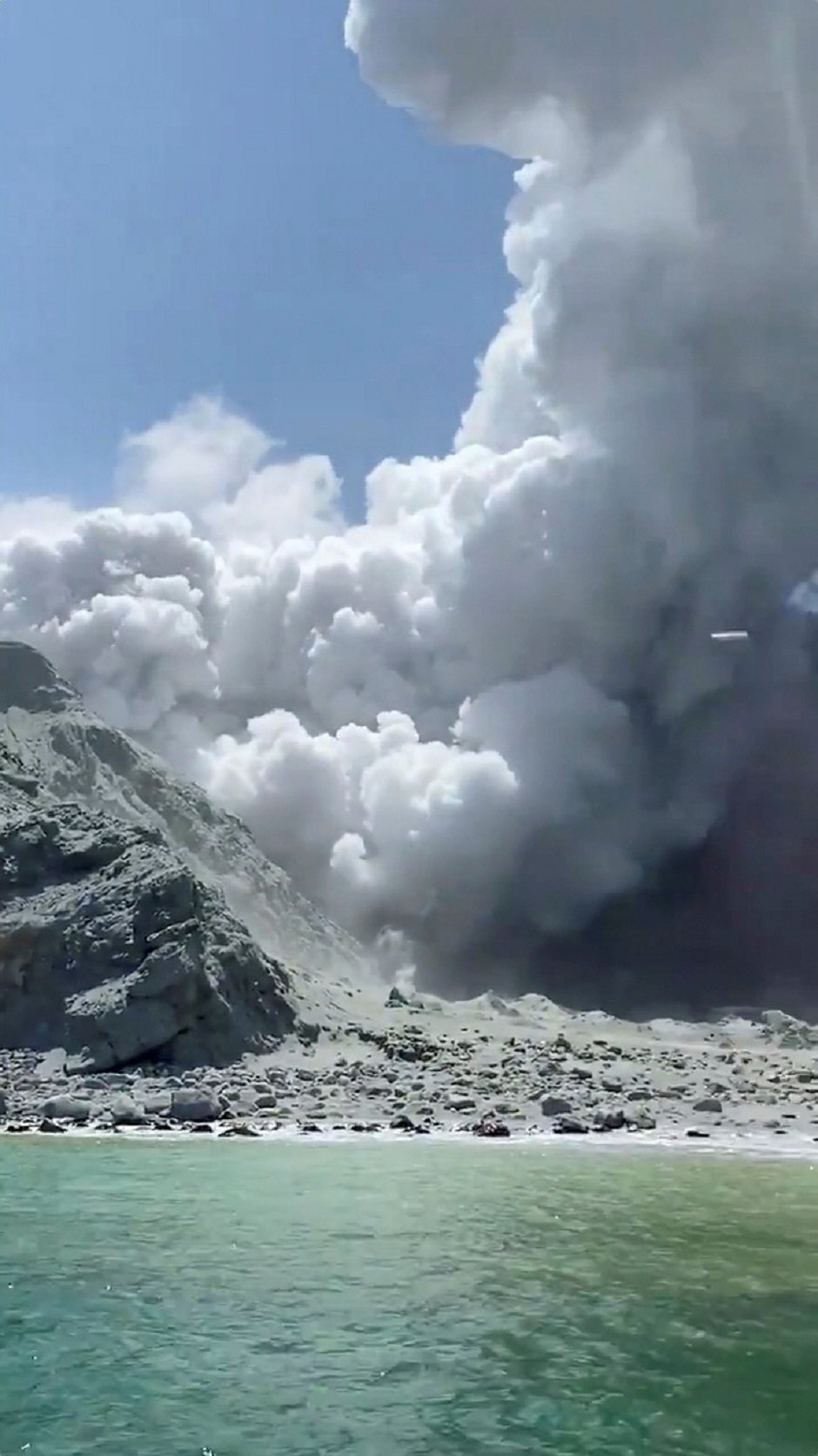 Thick smoke from the volcanic eruption of Whakaari, also known as White Island, is seen in New Zealand. PHOTO: REUTERS 