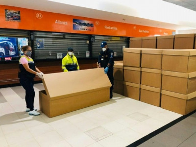 ecuador city runs out of coffins amid covid 19 crisis ecuador city runs out of coffins amid covid 19 crisis