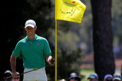 with no competition golfers play waiting game with no competition golfers play waiting game