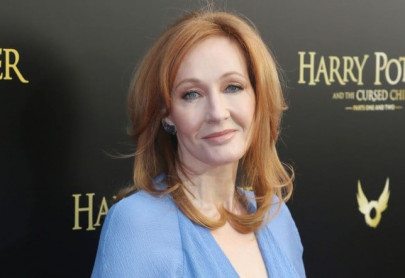 j k rowling says she s fully recovered from likely coronavirus j k rowling says she s fully recovered from likely coronavirus