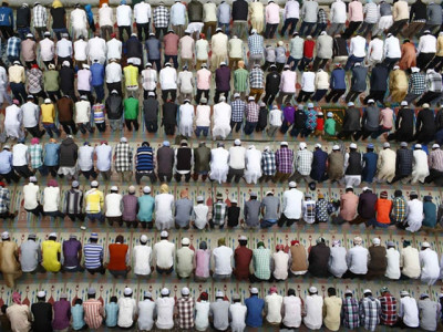 tempted to commit adultery indonesian governor says go pray