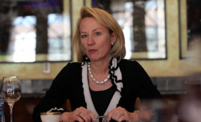 alice wells lauds pakistani americans for assistance during pandemic alice wells lauds pakistani americans for assistance during pandemic