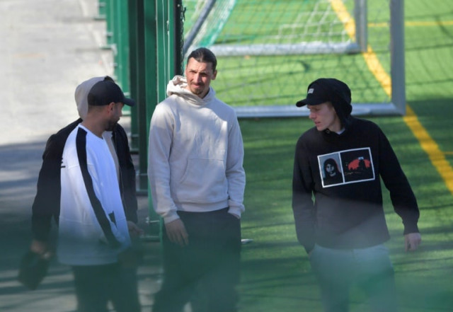 measures to fight the outbreak in sweden are lighter which have allowed ibrahimovic to train with stockholm 039 s hammarby a side which he bought a 25 percent share in last november photo afp measures to fight the outbreak in sweden are lighter which have allowed ibrahimovic to train with stockholm 039 s hammarby a side which he bought a 25 percent share in last november photo afp