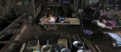 coronavirus crisis could plunge half a billion people into poverty oxfam coronavirus crisis could plunge half a billion people into poverty oxfam