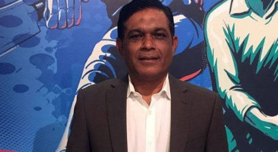 latif weighs in on ramiz malik s war of words over retirement remark latif weighs in on ramiz malik s war of words over retirement remark