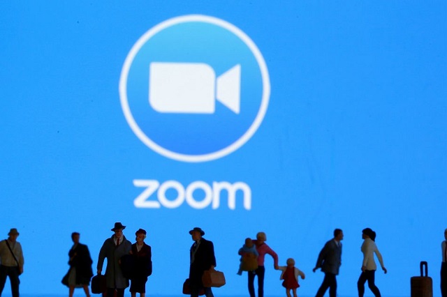 teachers to stop using zoom app after very serious incidents