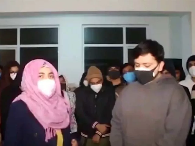 students now faced with a dilemma whether to stay put or return to pakistan where cases of coronavirus are rising rapidly screengrab students now faced with a dilemma whether to stay put or return to pakistan where cases of coronavirus are rising rapidly screengrab